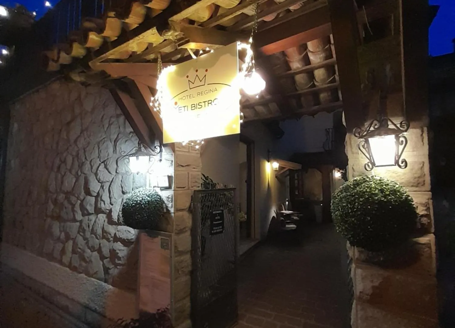Hotel Regina Yeti Bistrot Sestola Italien